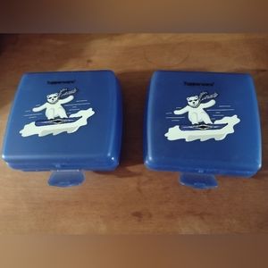 Tupperware sandwich keepers